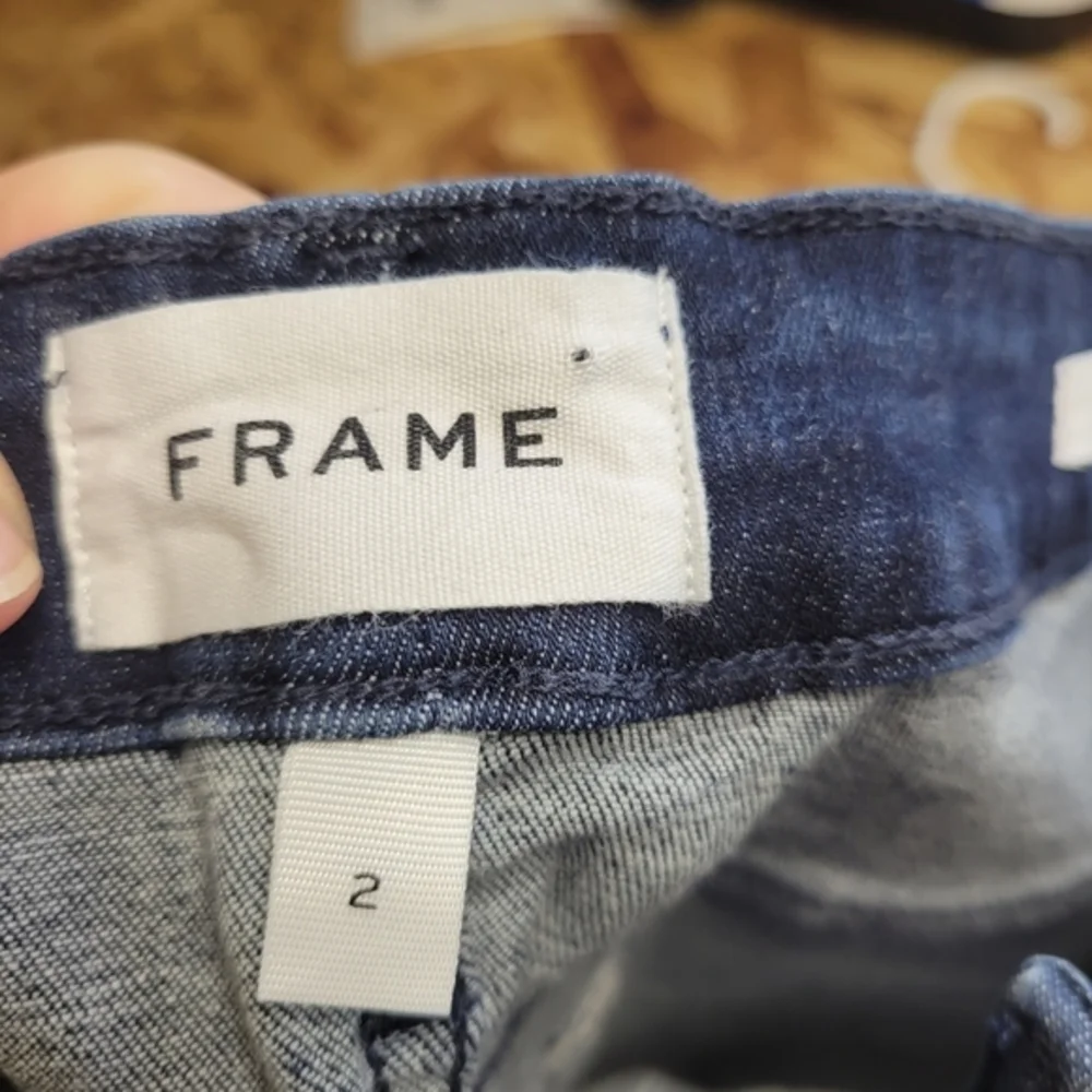 Frame‎ Jeans Le One Skinny Size 2